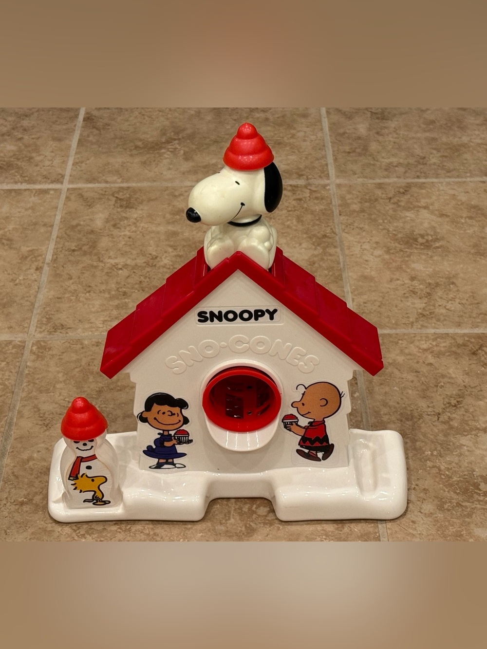 vintage-style Cra-Z-Art Peanuts Snoopy Sno-Cone Maker snow cone